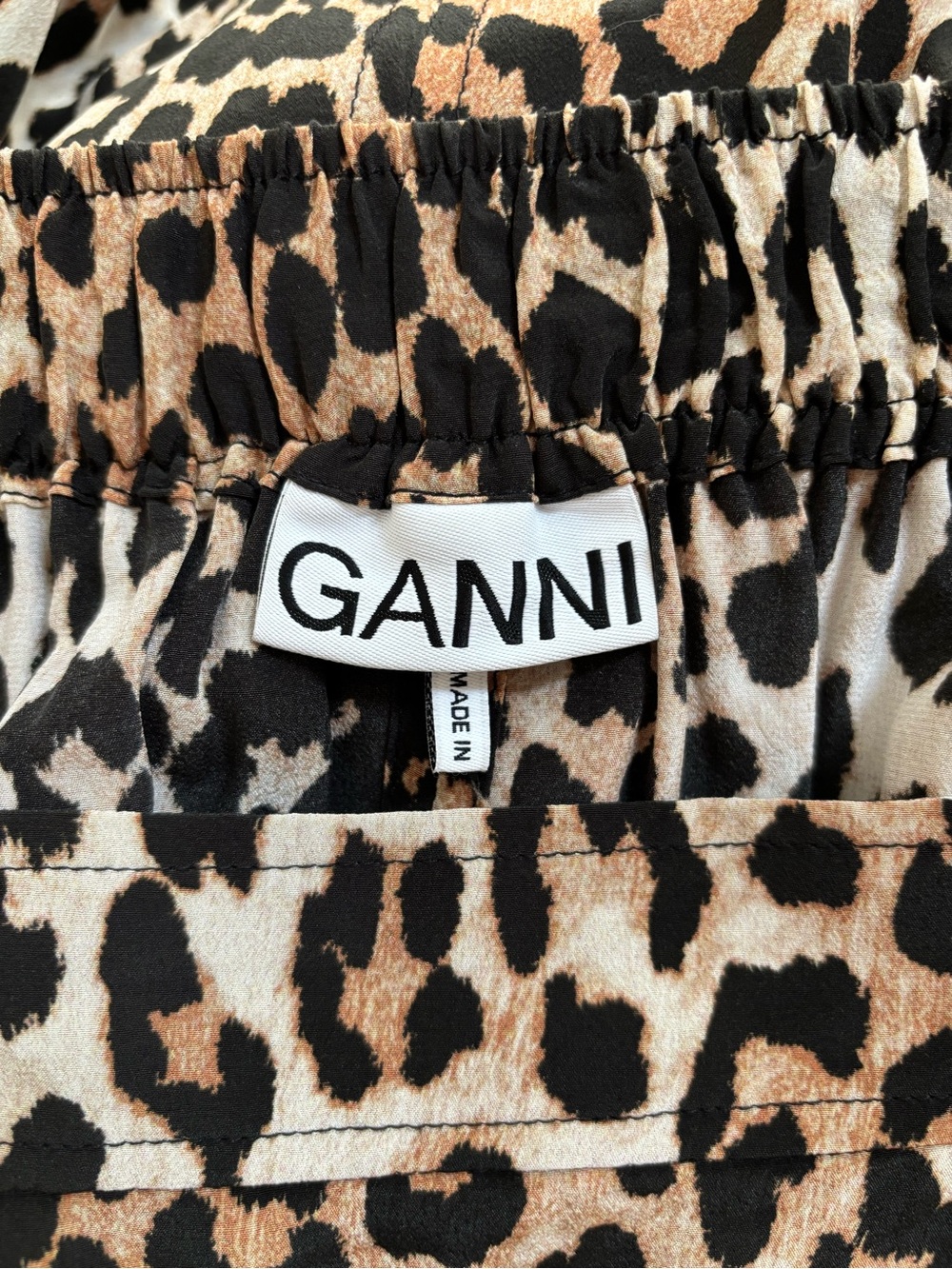 Ganni Silk Leopard Print Cutout Midi Skirt, Size 42/US 10 - Picture 4 of 8